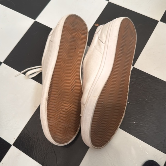 Lucky Brand - CUTE white sneakers - Picture 7 of 7